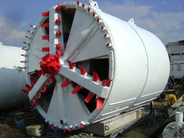 Escudo 2.44 presurizado